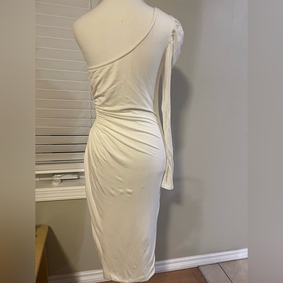 [M]Kardashians Bebe Stretchy Jersey Asymmetrical White Dress waist cutout - Picture 6 of 8